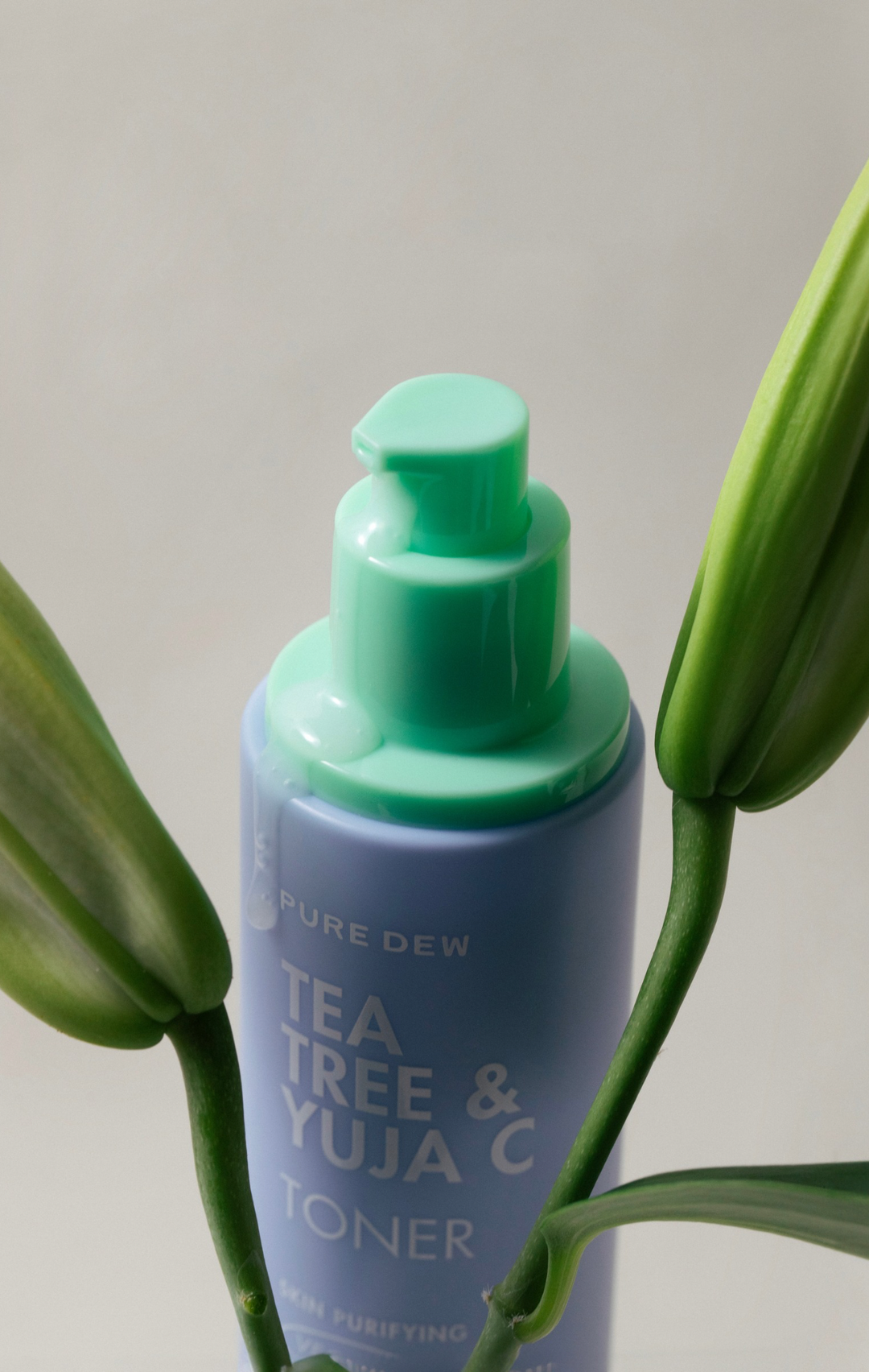 TONYMOLY Pure Dew Tea Tree & Yuja C Purifying Toner 150ML